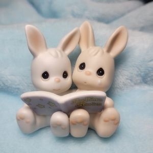 Precious Moments Bunny Rabbits Reading "There are two sides to every story"
